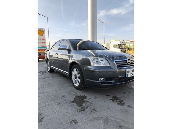 Sahibinden Toyota Avensis 1.6 Comfort 2004 Model