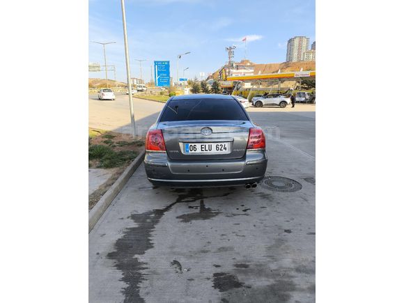 Sahibinden Toyota Avensis 1.6 Comfort 2004 Model