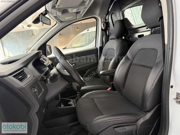 OTOKOBİ-2023 EXPRESS VAN 1.5DCi-KLİMA-HIZ SABİTLEYCİ