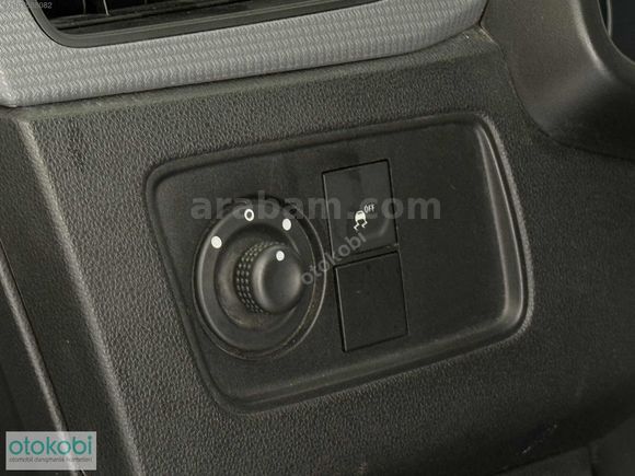 OTOKOBİ-2023 EXPRESS VAN 1.5DCi-KLİMA-HIZ SABİTLEYCİ