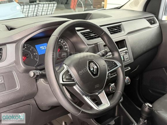 OTOKOBİ-2023 EXPRESS VAN 1.5DCi-KLİMA-HIZ SABİTLEYCİ