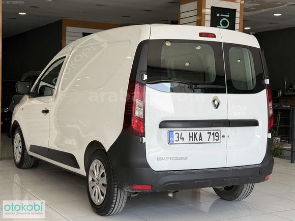 OTOKOBİ-2023 EXPRESS VAN 1.5DCi-KLİMA-HIZ SABİTLEYCİ