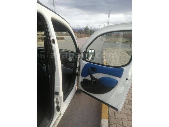 Sahibinden Fiat Doblo Combi 1.3 Multijet Active 2005 Model