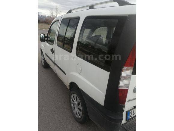 Sahibinden Fiat Doblo Combi 1.3 Multijet Active 2005 Model