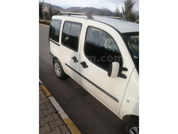 Sahibinden Fiat Doblo Combi 1.3 Multijet Active 2005 Model