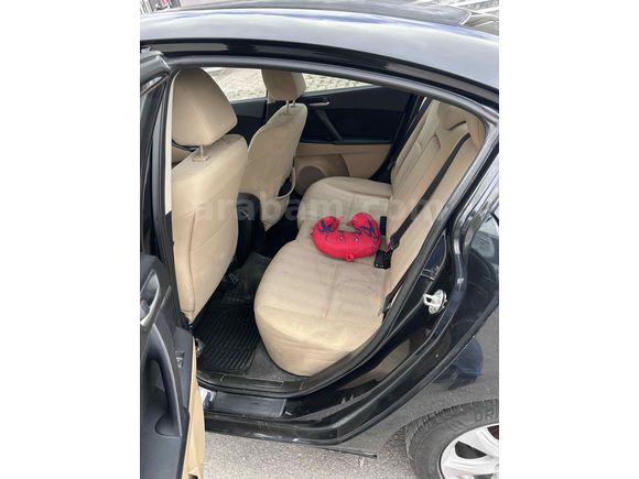 Sahibinden Değişensiz 2010 Mazda 3  