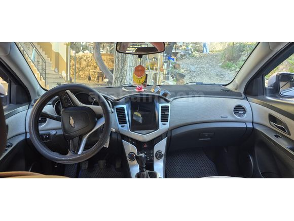 Sahibinden Chevrolet Cruze 1.6 LS 2009 Model  280.000 km Gri (Gümüş)