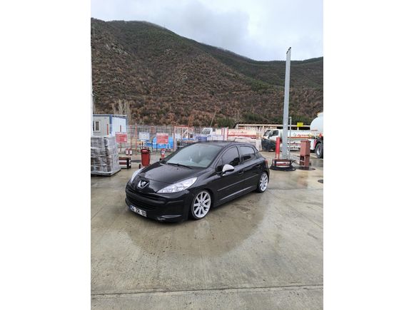 Sahibinden Peugeot 207 1.4 HDi Trendy 2007 Model