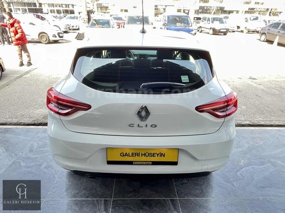 2021 RENAULT CLIO 1.0Tce Joy HATASIZ OTOMATİK