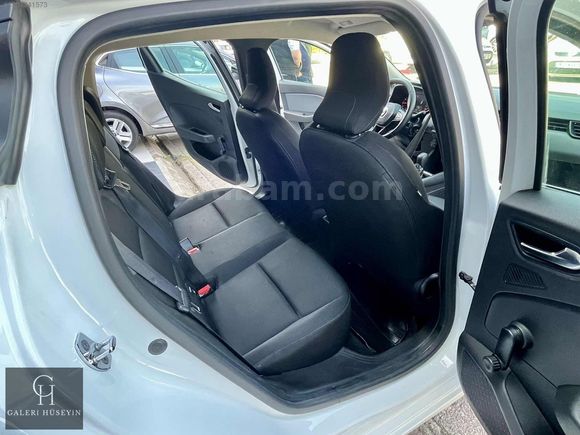 2021 RENAULT CLIO 1.0Tce Joy HATASIZ OTOMATİK