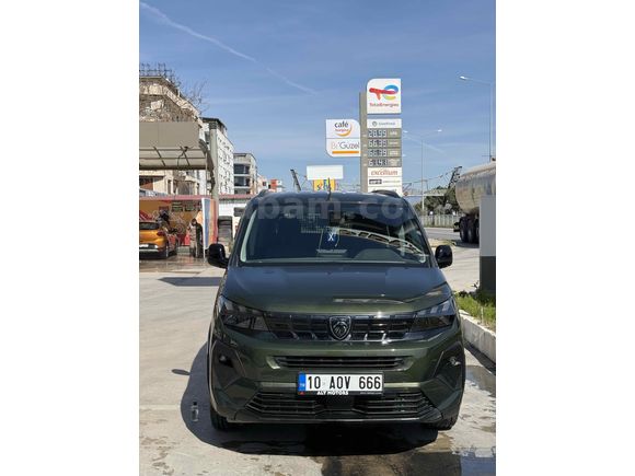 Sahibinden Peugeot Rifter 1.5 BlueHDI Allure 2024 Model 