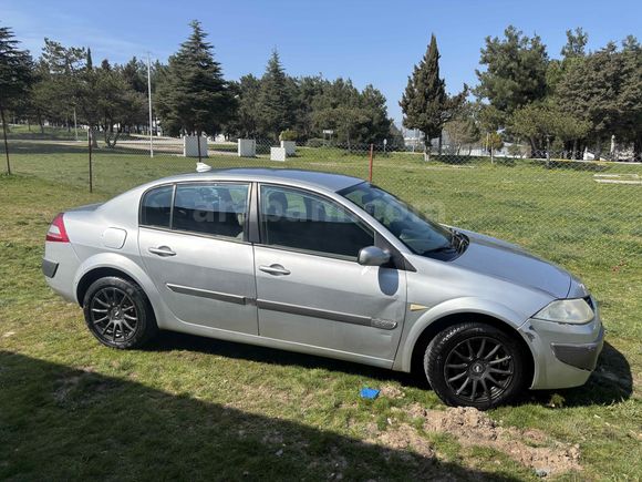 Sahibinden Renault Megane 1.5 dCi Expression 2007 Model  275.000 km Gri