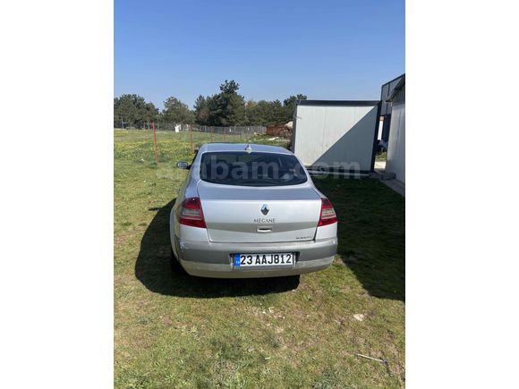 Sahibinden Renault Megane 1.5 dCi Expression 2007 Model  275.000 km Gri