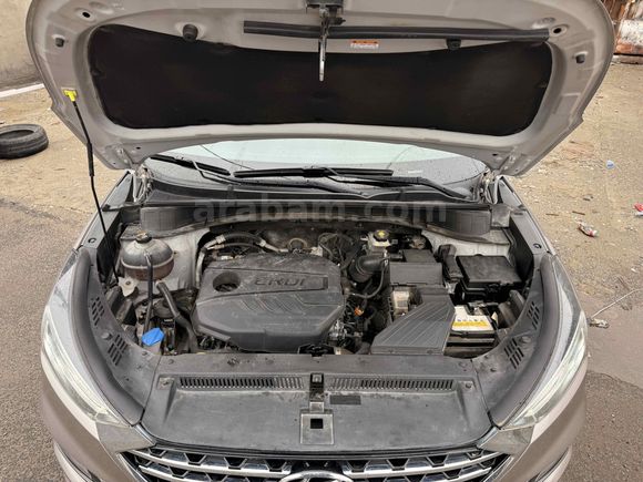 Sahibinden Hyundai Tucson 1.6 CRDi Elite Plus 2020 Model 