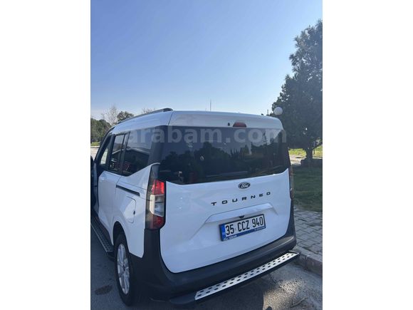 Sahibinden Ford Tourneo Courier 1.5 EcoBlue Titanium 2024 Model 