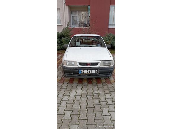 ACİL Opel Vectra 1.8 GL 1993 Model
