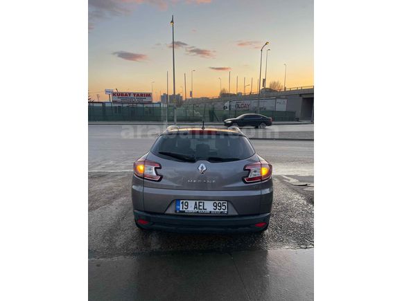 Sahibinden Renault Megane 1.5 dCi Privilege 2012 Model  270.000 km Gri