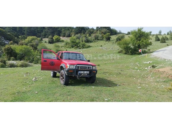 Sahibinden Toyota Hilux 2.4 D 1991 Model