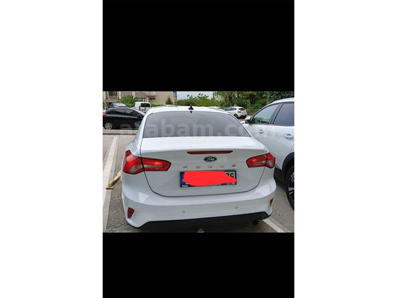 Sahibinden Ford Focus 1.5 Ti-VCT Trend X 2021 Model 