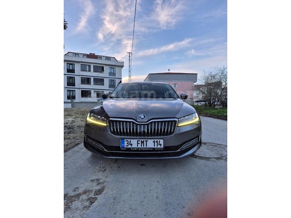Sahibinden Skoda SuperB 1.5 TSI Premium 2022 Model