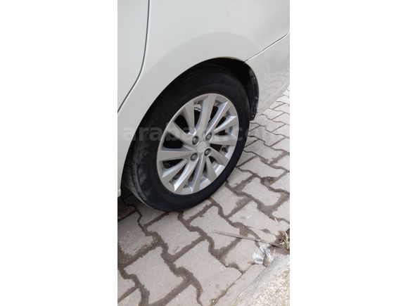 Sahibinden Mitsubishi Attrage 1.2 Intense 2014 Model