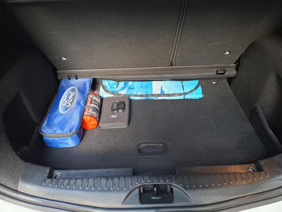 Sahibinden Ford B-Max 1.6 TDCi Titanium 2014   model SON FİYAT ..l
