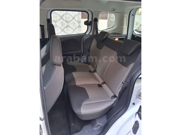 Sahibinden Ford Tourneo Courier 1.5 TDCi Delux 2020 Model İstanbul