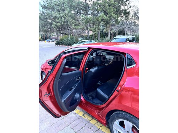 Sahibinden Renault Clio 1.5 dCi Icon 2015 Model 