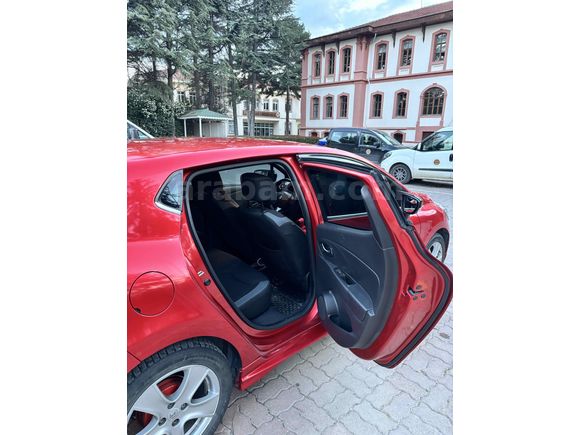 Sahibinden Renault Clio 1.5 dCi Icon 2015 Model 
