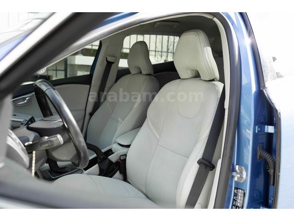 Sahibinden Volvo V40 1.6 D Premium 2014 Model 