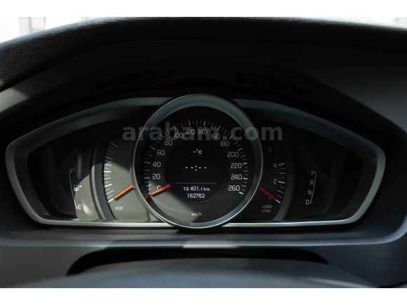 Sahibinden Volvo V40 1.6 D Premium 2014 Model 