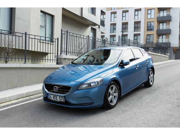 Sahibinden Volvo V40 1.6 D Premium 2014 Model 