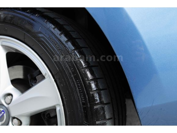 Sahibinden Volvo V40 1.6 D Premium 2014 Model 