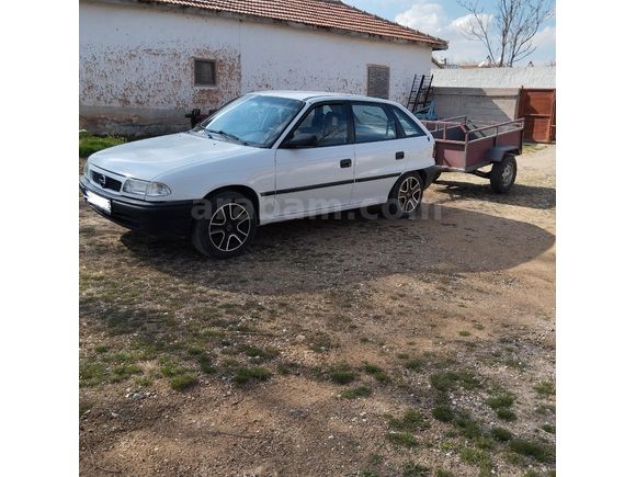 ACİL Opel Astra + RÖMORK