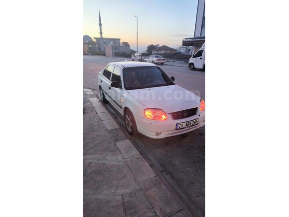 Sahibinden Hyundai Accent 1.5 CRDi Admire 2006 Model