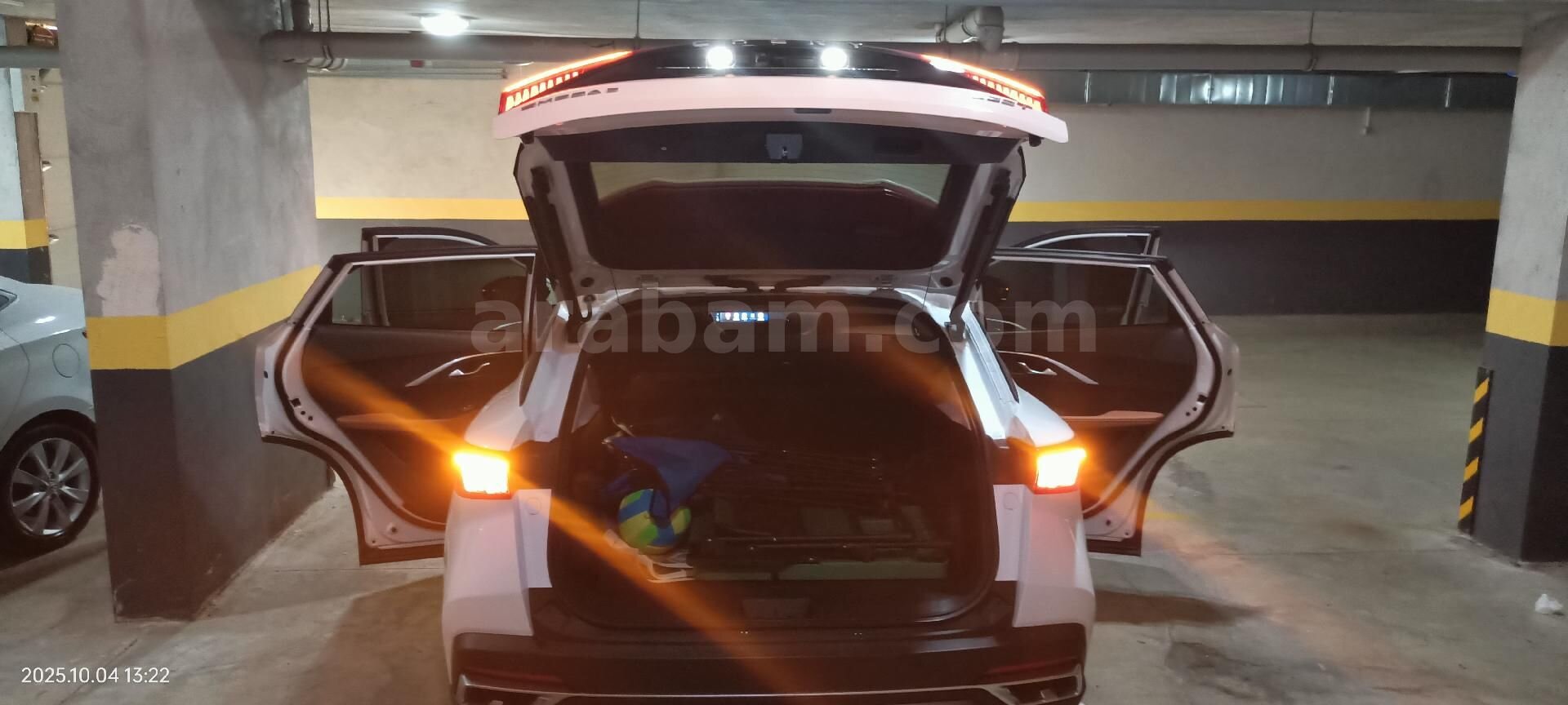 Sahibinden Chery Omoda 5 1.6 T-GDI Luxury 2023 Model İstanbul 25.000 km Beyaz 6