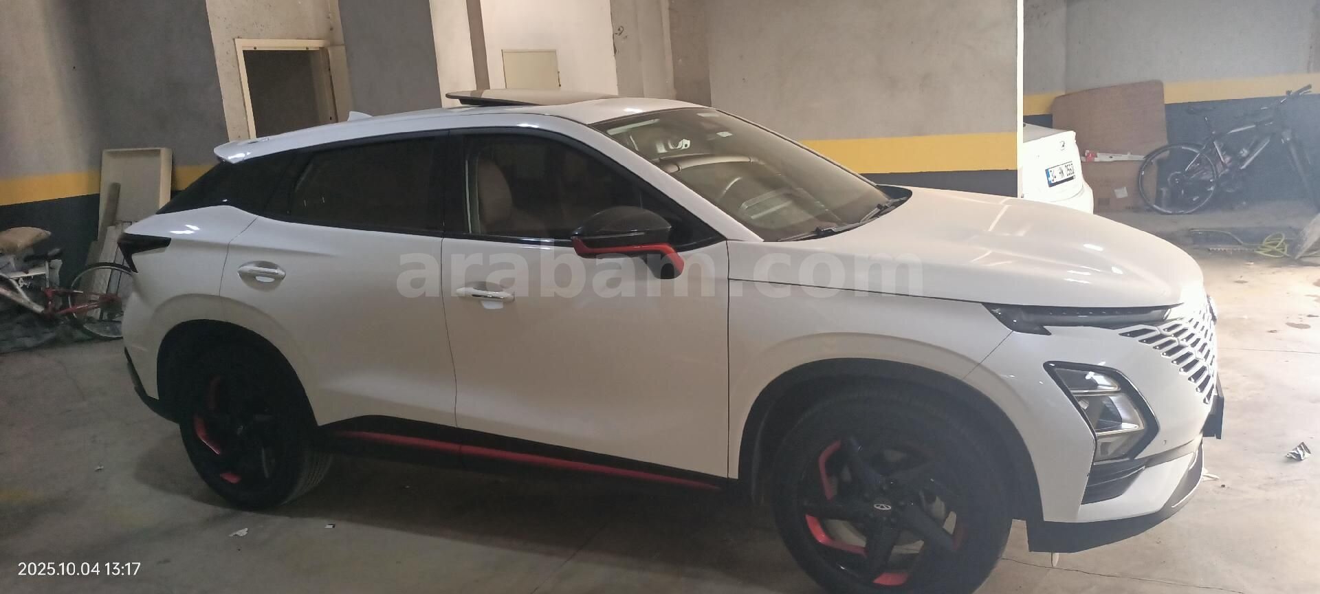 Sahibinden Chery Omoda 5 1.6 T-GDI Luxury 2023 Model İstanbul 25.000 km Beyaz 3
