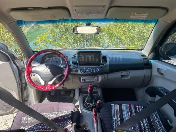 Sahibinden Mitsubishi L 200 4x4 Intense 2009 Model