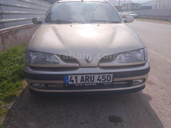 Sahibinden Renault Megane 2.0 RXT 1998 Model