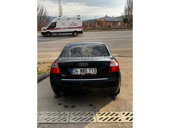 Sahibinden Audi A4 Sedan 1.6 2005 Model