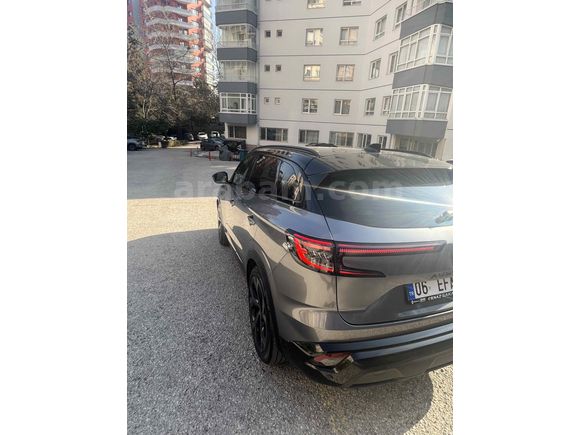 Sahibinden Renault Austral 1.3 Hybrid Techno Esprit Alpine 2025 Model 
