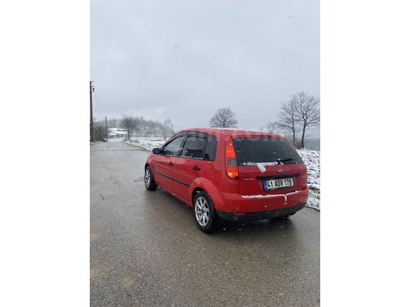 Ford Fiesta 1.4 Comfort 2004