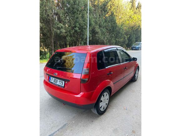 Ford Fiesta 1.4 Comfort 2004