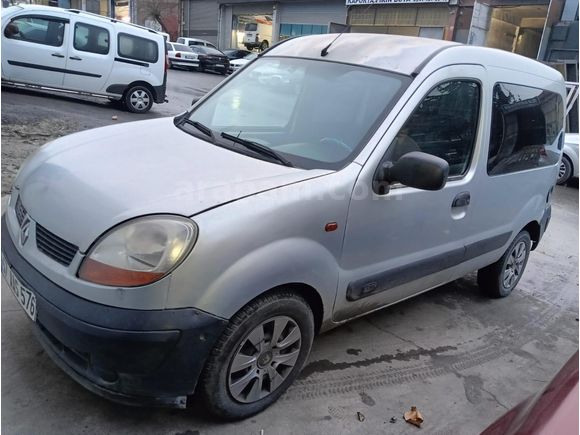 Sahibinden Renault Kangoo Multix 1.5 dCi Expression 2005 Model