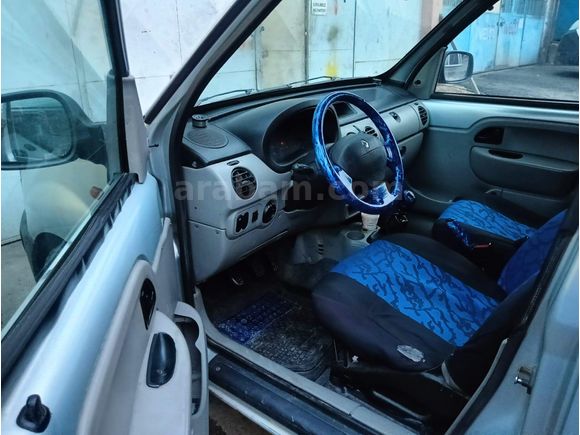 Sahibinden Renault Kangoo Multix 1.5 dCi Expression 2005 Model