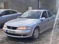 TURAN BOZOĞLAN OTOMOTİVDE 2000 MODEL HASARSIZ 1,6 BENZİNLİ LPGLİ