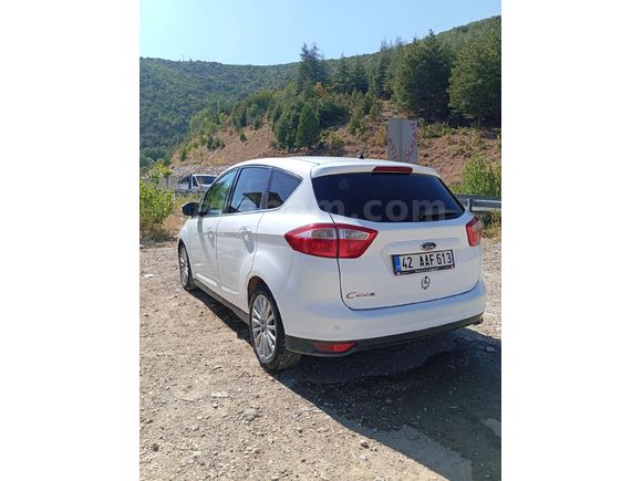 Sahibinden Ford C-Max 1.6 TDCi Titanium X 2012 Model