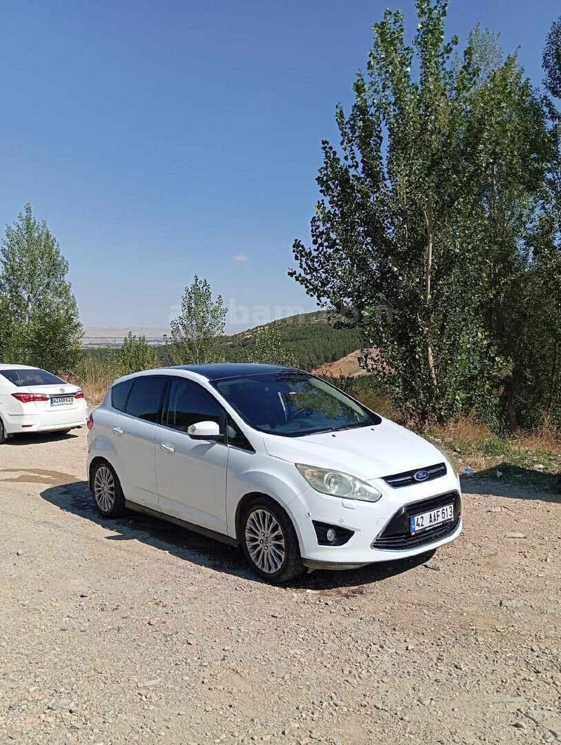 Sahibinden Ford C-Max 1.6 TDCi Titanium X 2012 Model Konya 187.500 km Beyaz 4