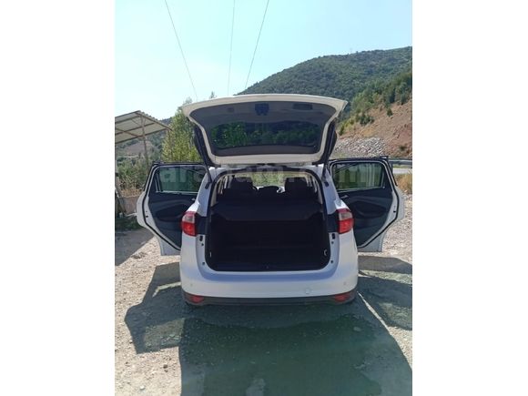 Sahibinden Ford C-Max 1.6 TDCi Titanium X 2012 Model