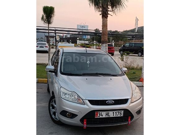 Sahibinden Ford Focus 1.6 TDCi Collection 2011 Model  295.000 km Gri